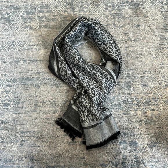Michael Kors Accessories - Michael Kors Scarf